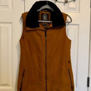 Volcom Brown Utility Vest w/ Sherpa Collar | Women’s | Great Condition | Medium